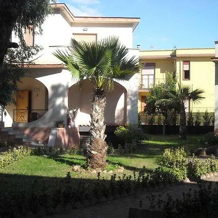 Il Giardino Degli Dei Castel Volturno